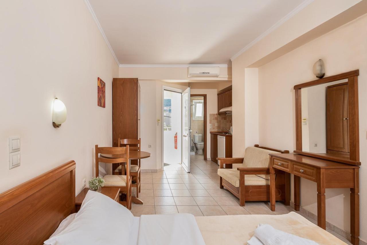 Aparthotel Angela Beach Platanés Exterior foto